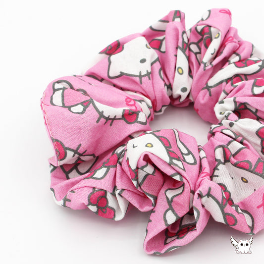 A SCRUNCHIE CUTIES x HELLO KITTY