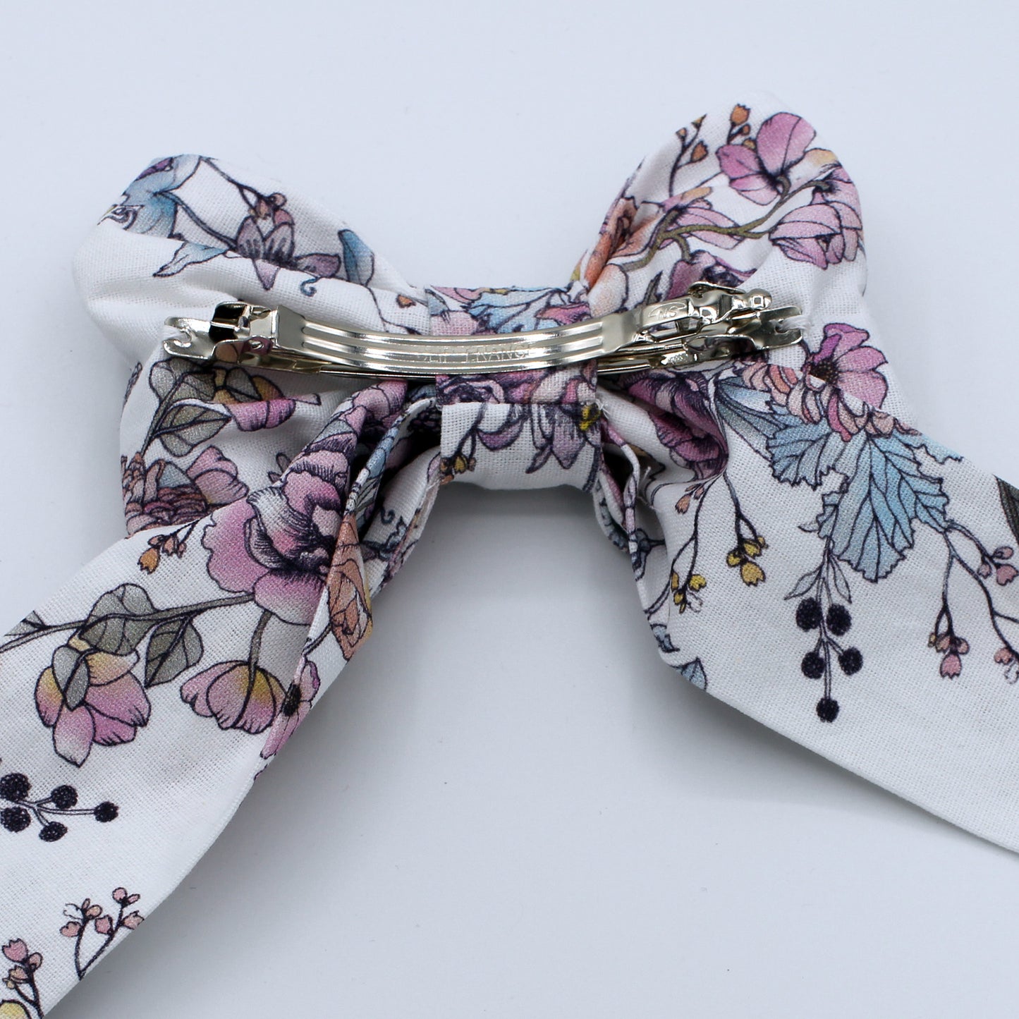 HAIR BOWS - Queenies Weenies Victoria Bow